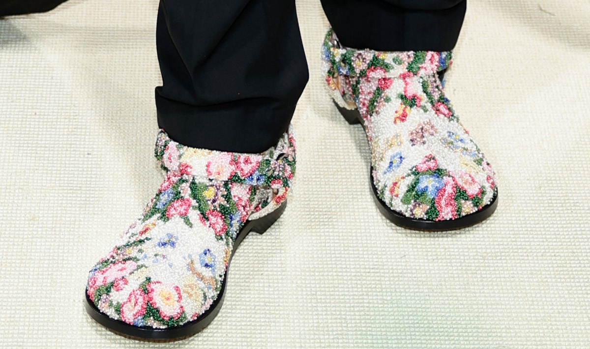 Josh O’Connor Leads the Floral Shoe Trend in Loewe Clogs for Met Gala 2024 Red Carpet