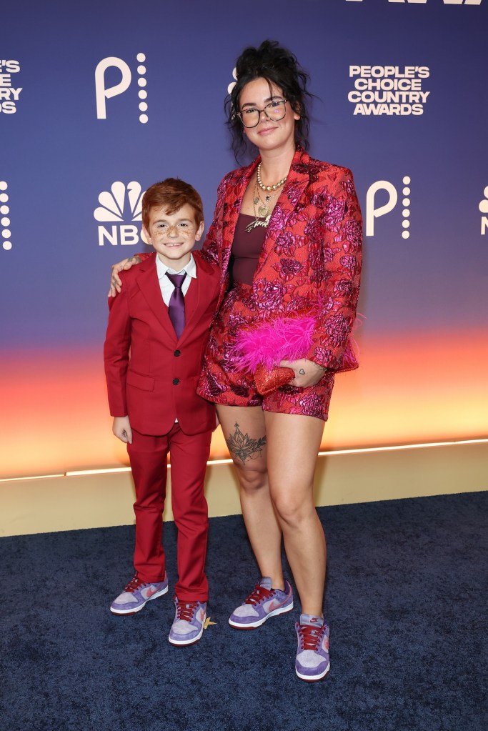 Singer Caitlynne Curtis and Son Jonah Wear Matching Nike Dunk Low ‘Plum’ Sneakers at the 2024 People’s Choice Country Awards