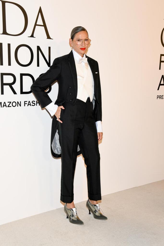 Jenna Lyons Wears Dapper Formal Menswear-Inspired Thom Browne Ensemble and Shoes on the 2024 CFDA Fashion Awards Red Carpet