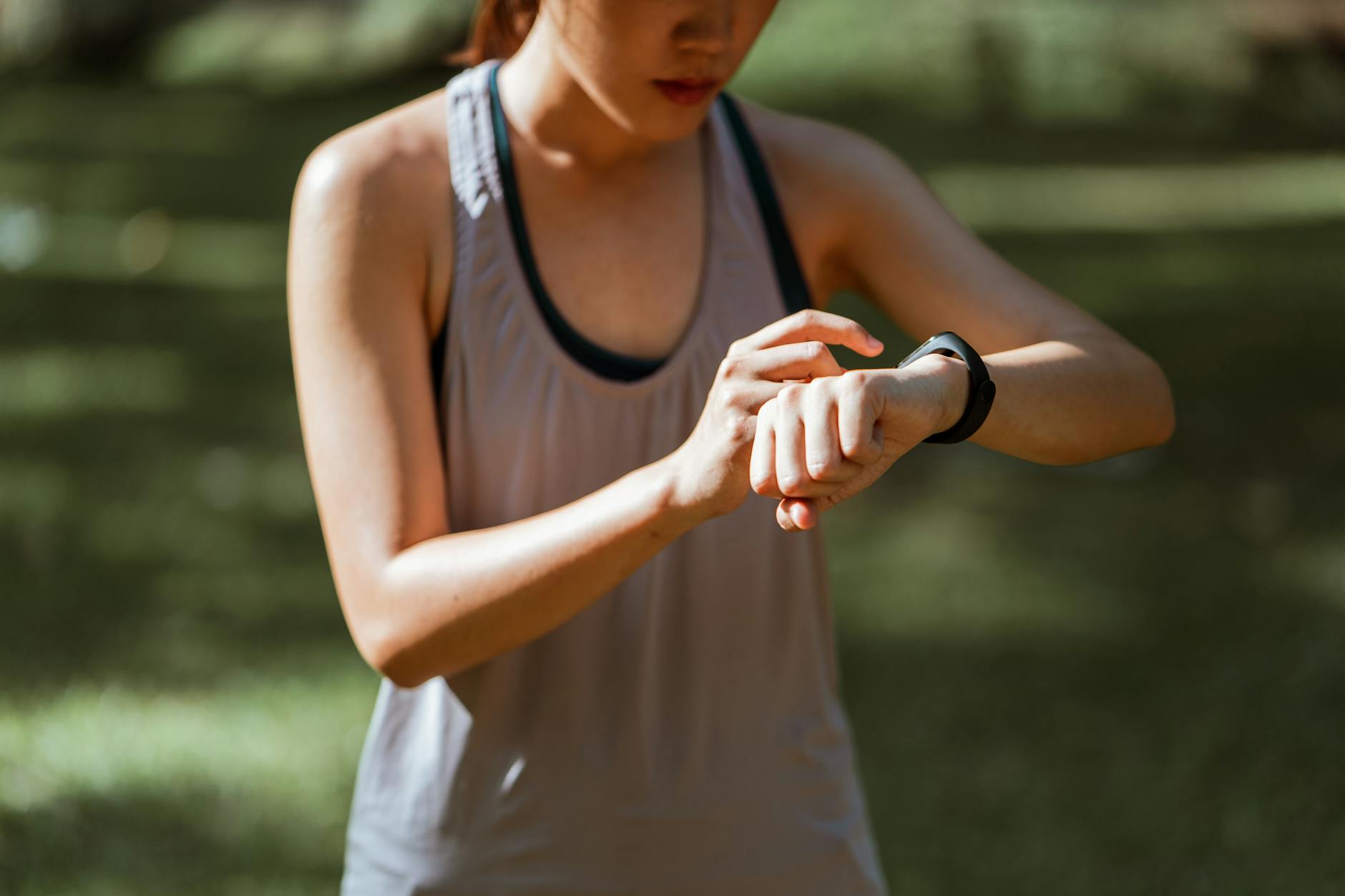Modern fitness tracker displaying health metrics on a digital screen